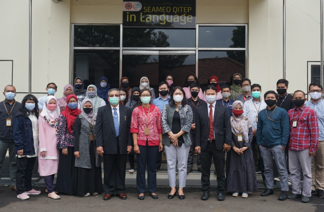 Perpisahan dan Sambutan Deputi Direktur Administrasi Baru SEAQIL