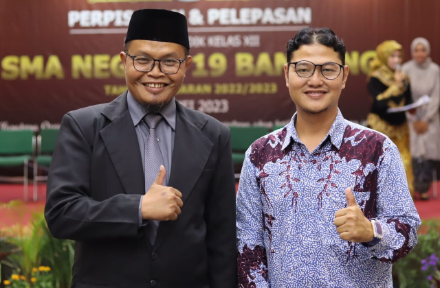 SEAQIL hadiri perpisahan dan pelepasan siswa kelas XII SMA N 19 Bandung